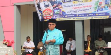 Lepas 219 Siswa PKL SMKN 6 Kota Jambi, Wagub Sani Dorong Generasi Siap Kerja dan Berdaya Saing Nasional