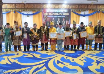 Puncak Hari Adat Melayu Jambi 2026, Gubernur Al Haris Ajak Masyarakat Jati Diri dan Lestarikan Adat Melayu Jambi 