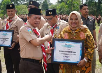 Buka Jambore Daerah Pramuka Jambi, Gubernur Al Haris: Sebagai Wadah Mengasah Wawasan, Kepemimpinan dan Kemandirian 