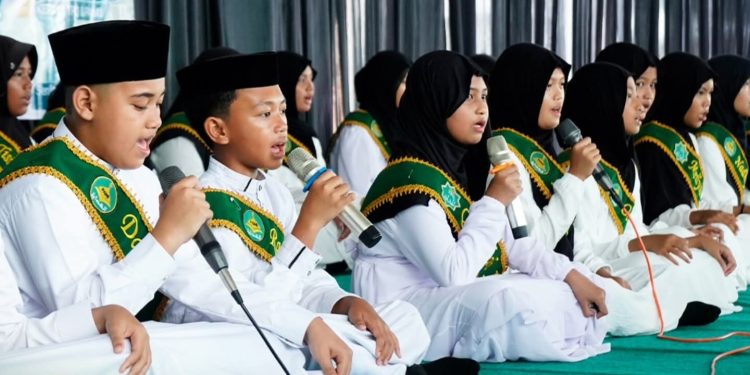 Zulfa Fadhil Hadir Support Haflah Khotmil Qur’an dan Wisuda TPQ Al- Hidayah
