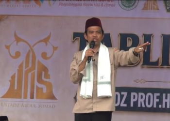 Antusias Ribuan Jamaah, Padati Tabligh Akbar Ustadz Abdul Shomad di Rambutan Masam