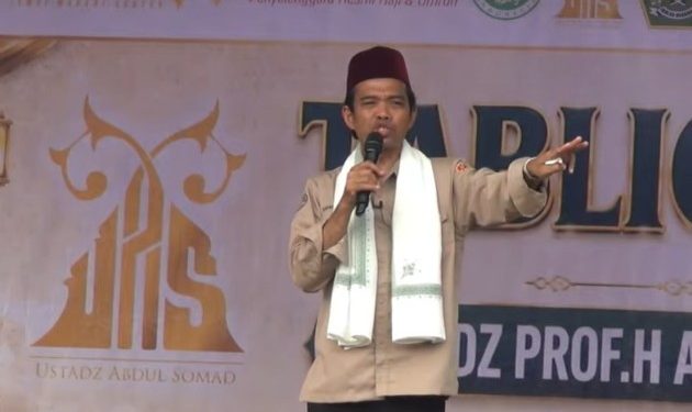 Antusias Ribuan Jamaah, Padati Tabligh Akbar Ustadz Abdul Shomad di Rambutan Masam