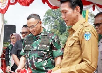 Permudah Akses Ekonomi warga, Bersama Kodim 0415/Jambi, Bupati Fadhil Resmikan Jembatan Bailey dan Beton