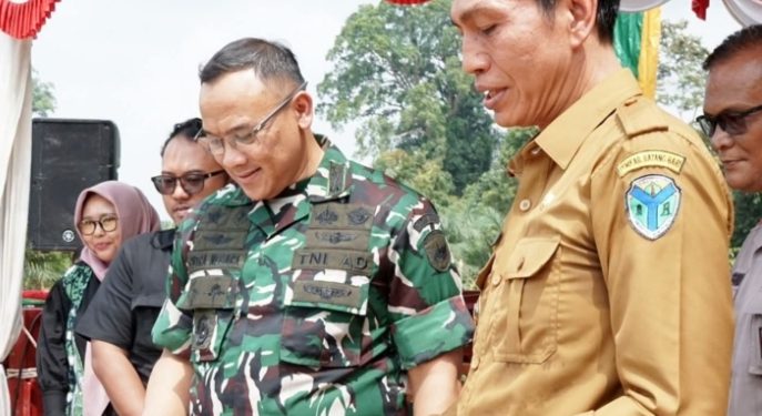 Permudah Akses Ekonomi warga, Bersama Kodim 0415/Jambi, Bupati Fadhil Resmikan Jembatan Bailey dan Beton