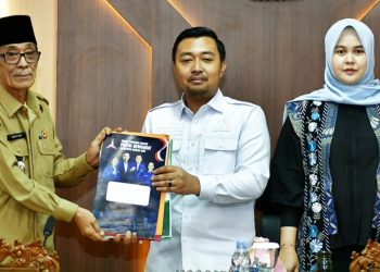 Wabup Bakhtiar Pandangan Umum Fraksi DPRD Apresiasi Raihan Opini WTP
