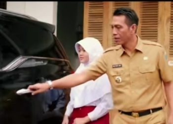 Ajaran Baru Sekolah, Bupati Fadhil Ingatkan Peran Ayah Antarkan Anak Kesekolah