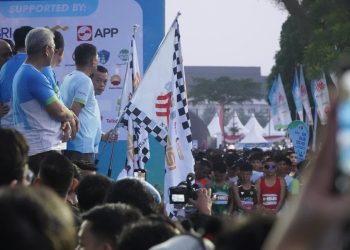 Ribuan Pelari Padati Telanaipura, Gubernur Al Haris, Polda Jambi, Bupati/Wali Kota Lepas Flag Off Presisi Merdeka Run 2026