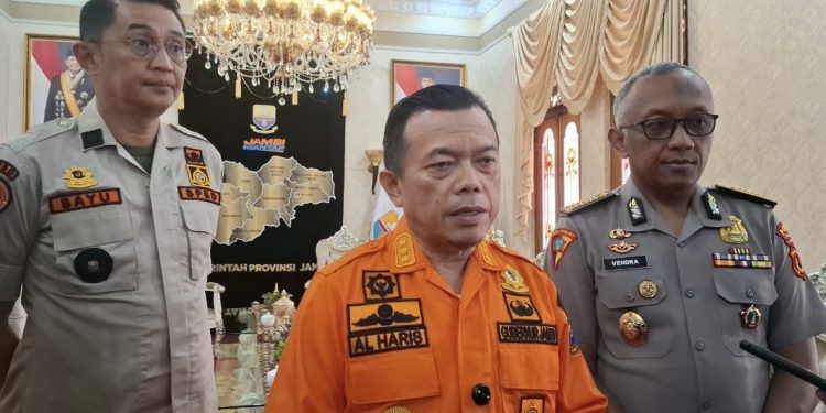 Di Hadapan Pemerintah Pusat, Gubernur Al Haris Pastikan Satgas Karhutla Terus Bekerja Padamkan Titik Api