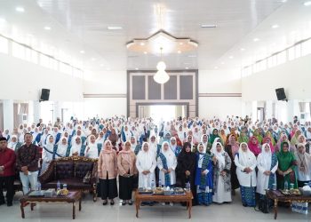 Hj. Hesti Haris Hadiri Pembukaan Lomba Shalawat Sambut Maulid Nabi dan HUT RI ke-81