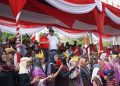 Wagub Sani Lepas Pawai Pembangunan, Bentangkan Semangat Kemerdekaan dari Taman Putri Pinang Masak ke Rumah Dinas Gubernur Jambi