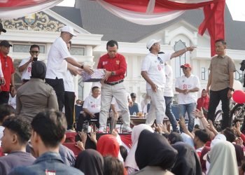 Jalan Santai Meriahkan HUT ke-81 RI, Gubernur Al Haris Serukan Semangat Kebangsaan