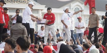 Jalan Santai Meriahkan HUT ke-81 RI, Gubernur Al Haris Serukan Semangat Kebangsaan