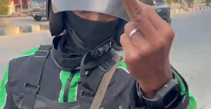 Warga Jambi Keluhkan Layanan GrabFood, Titik Antar Sama, Konsumen Diacungkan Jari Tengah oleh Oknum Driver