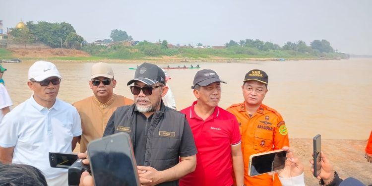 Sekda Sudirman Buka Lomba Pacu Perahu Tradisional Provinsi Jambi 2026