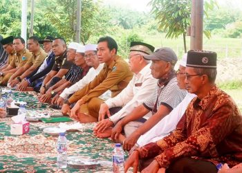 Bupati Fadhil Hadiri Tadisi Sedekah Bubur, Sebagai rasa syukur