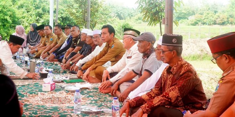 Bupati Fadhil Hadiri Tadisi Sedekah Bubur, Sebagai rasa syukur