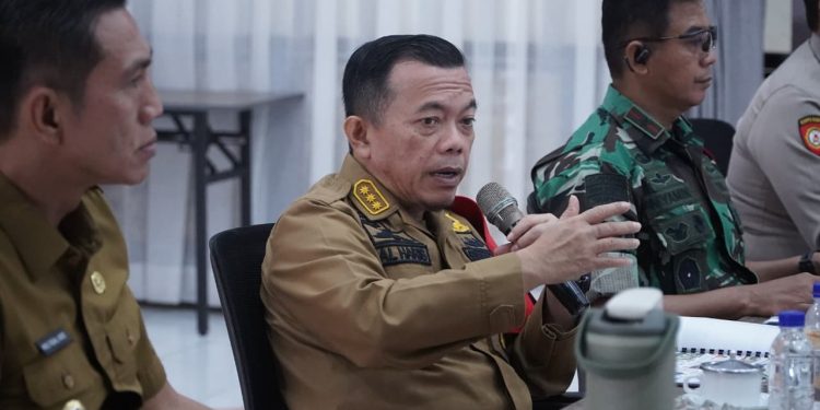 Karhutla Batang Hari Belum Padam, Gubernur Al Haris Perkuat Operasi Darat dan Udara