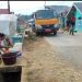Melalui Dinas Perumahan Dan Kawasan Pemukiman Pemda Tanjabtim Salurkan Air Bersih di Kelurahan Parit Culum Satu