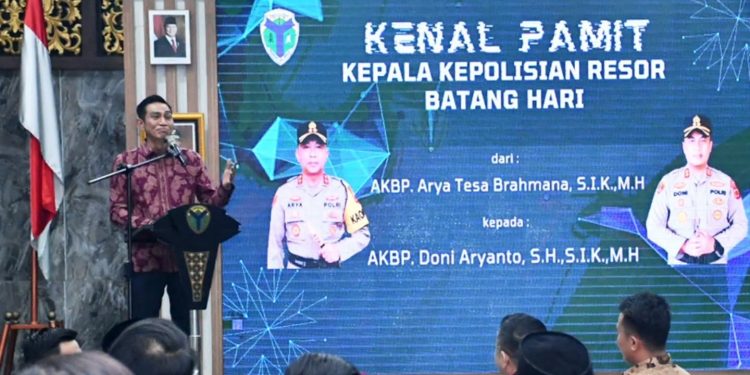 Bupati Fadhil Kenal Pamit Kapolres Batanghari, dan Siap Mendukung Kamtibmas
