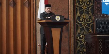 Sampaikan Nota Keuangan RAPBD 2027, Pesan Gubernur Al Haris ke OPD: Fokus, Efektif, Efisien dan Berdampak