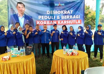 Jalankan Amanah AHY, Demokrat Jambi Bagikan Paket Sembako Untuk Korban Karhutla di Tanjabtim