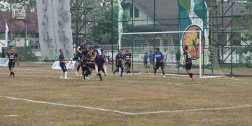 Silahturahmi Fun Football Pers Se-Provinsi Jambi resmi dibuka Bupati Fadhil Arif, Tim Pers Batanghari Pesta Gol