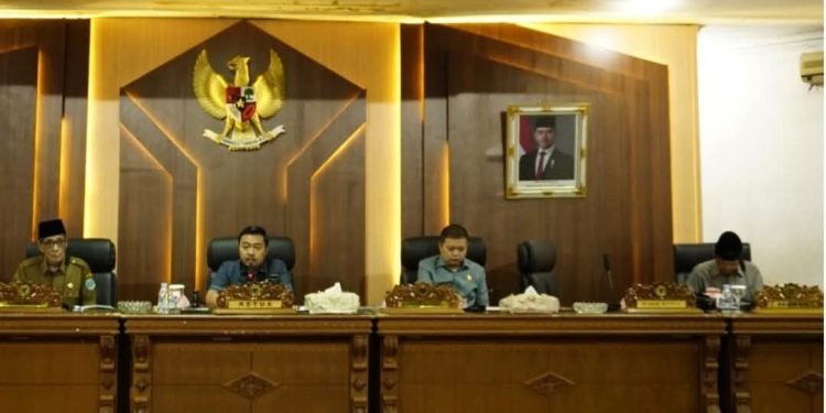 DPRD Batanghari Gelar Rapat Paripurna LKPD Tahun Anggaran 2025
